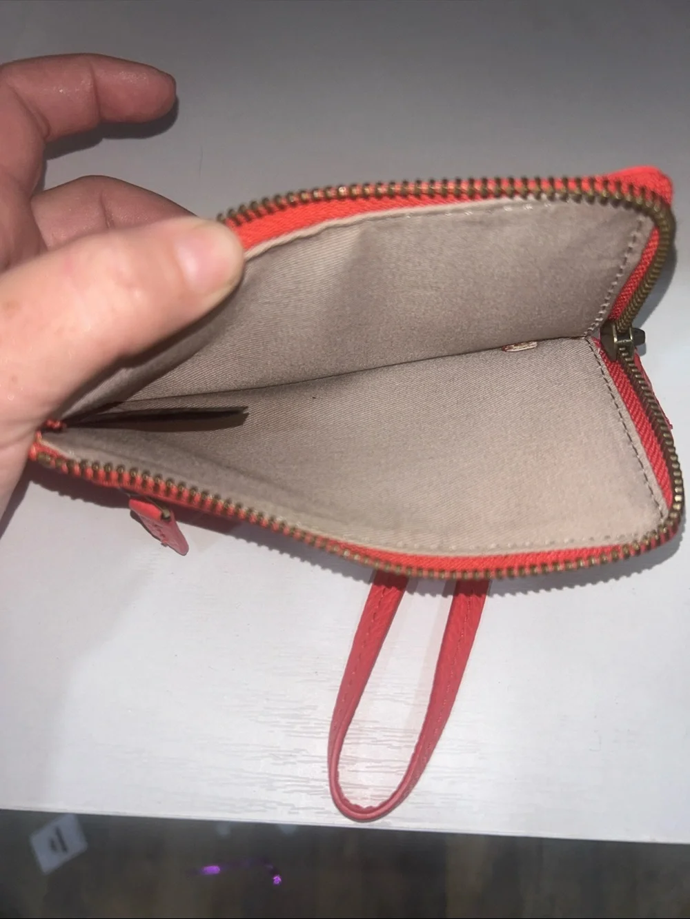 Fossil Red Pebbled Leather Wristlet Card Case